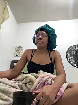 Valen1800 online show from 04/15/26, 02:06