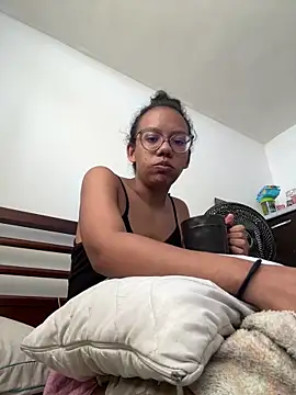 Valen1800 online show from 03/29/26, 06:09