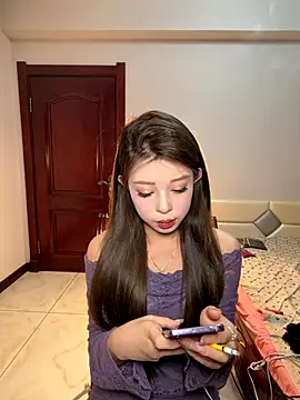 tuanzi125216 online show from 11/13/25, 04:11