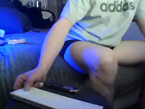 Thoma9034 online show from 02/06/26, 06:59