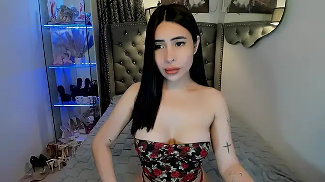 Claudia empress online show from 12/03/25, 05:56