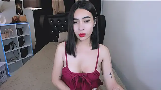 Claudia empress online show from 04/21/26, 09:54
