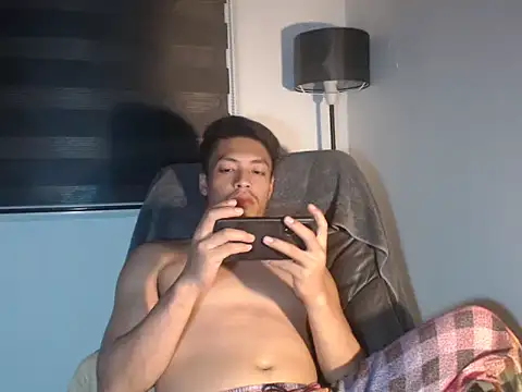 Asian gregor online show from 02/28/26, 06:18