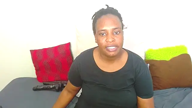 QueenRomaxx1 online show from 11/09/25, 04:33