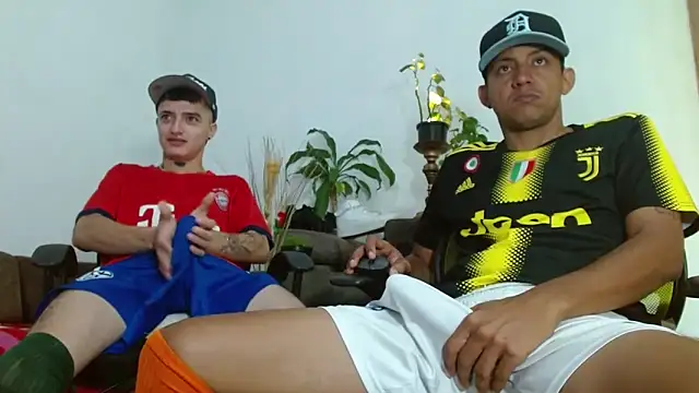 skinny23cm online show from 05/05/26, 11:13