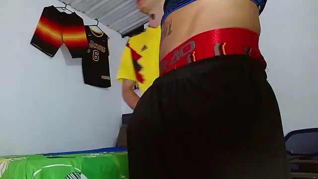 skinny23cm online show from 01/08/26, 03:18