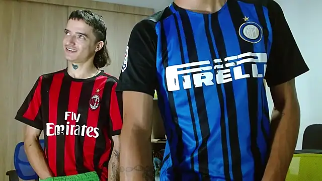 skinny23cm online show from 11/12/25, 09:13