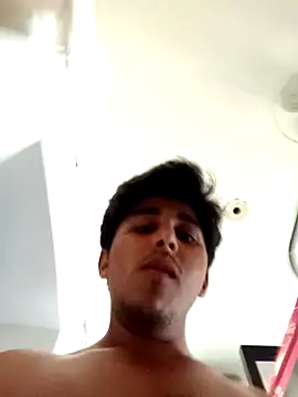 Snapshot of HarryChoudhary21 chatting on 04/16/26, 07:20 HarryChoudhary21 online show from 04/16/26, 07:20