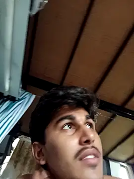 Snapshot of HarryChoudhary21 chatting on 04/02/26, 07:59 HarryChoudhary21 online show from 04/02/26, 07:59