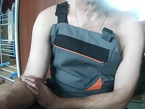 half age online show from 03/11/26, 02:33