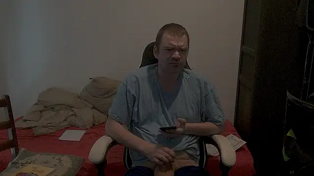 Snapshot of leking-27 chatting on 07/09/26, 03:00 leking-27 online show from 07/09/26, 03:00