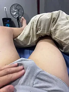 mlkaogato69 online show from 12/05/25, 04:22