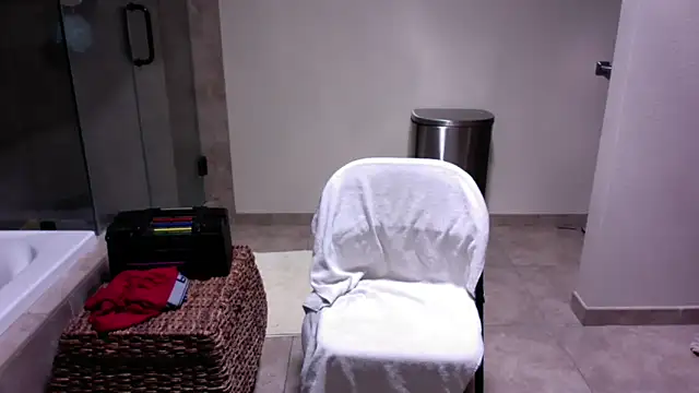 DERTYLAY online show from 04/03/26, 07:31