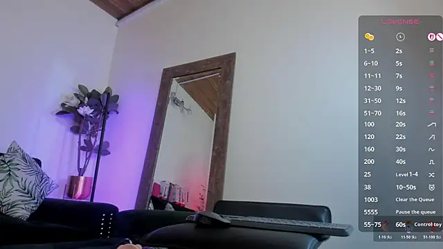 tyler jones  online show from 12/18/25, 05:12