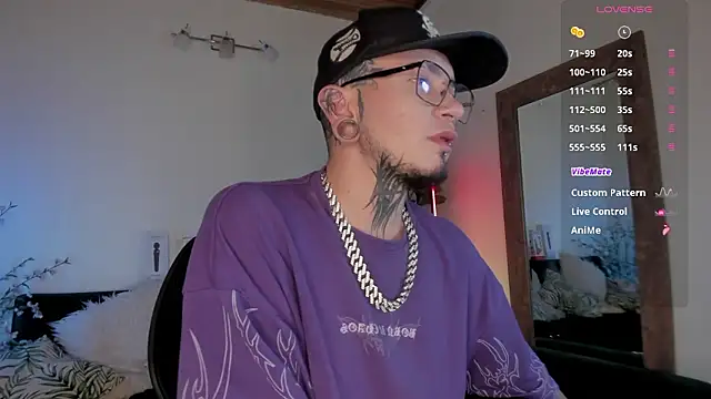 tyler jones  online show from 03/30/26, 04:47