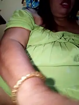 Huge mama69 online show from 03/04/26, 04:04