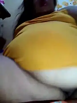 Huge mama69 online show from 04/26/26, 04:37