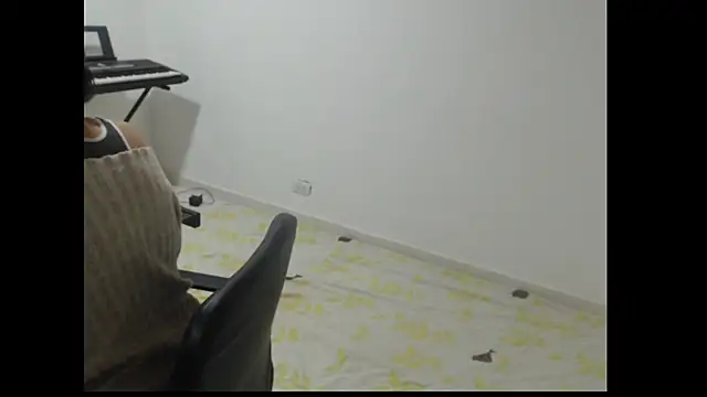 meganmiauu online show from 04/06/26, 06:03