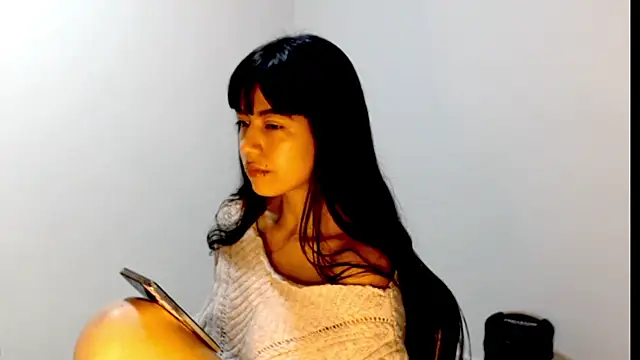 Snapshot of meganmiauu chatting on 05/04/26, 12:41 meganmiauu online show from 05/04/26, 12:41