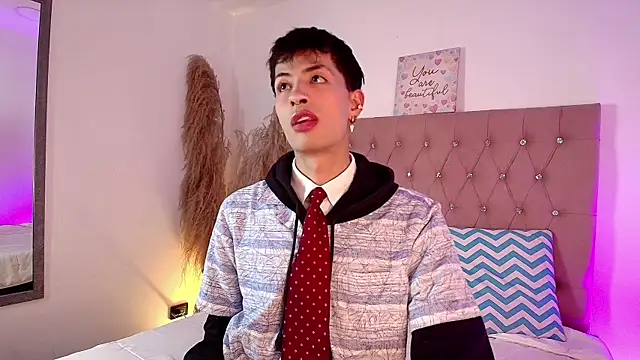 OzorioDany online show from 02/07/26, 04:20