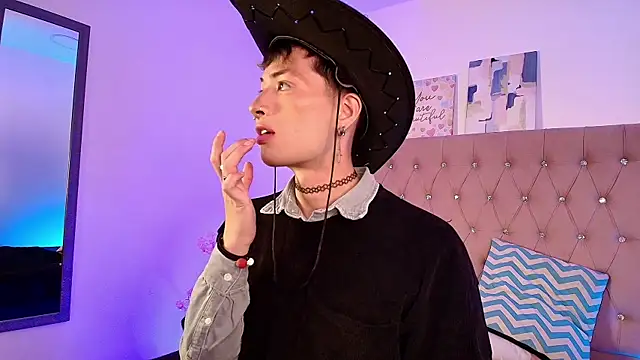 OzorioDany online show from 12/19/25, 07:00