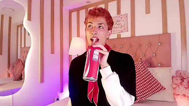 OzorioDany online show from 04/04/26, 05:03