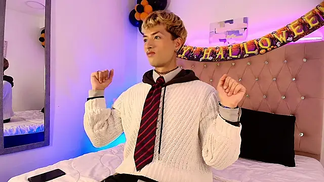 OzorioDany online show from 10/11/25, 03:51