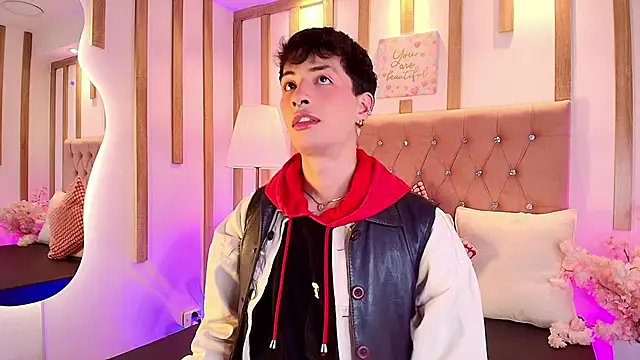 OzorioDany online show from 03/18/26, 03:31