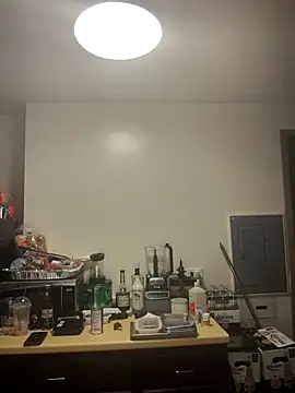 MzGigglez69 online show from 04/11/26, 10:35