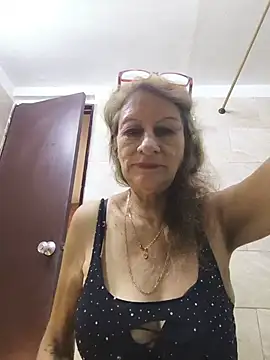 Snapshot of MaryeLunna chatting on 07/11/26, 12:16 MaryeLunna online show from 07/11/26, 12:16