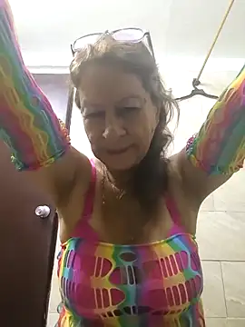 Snapshot of MaryeLunna chatting on 12/03/25, 11:47 MaryeLunna online show from 12/03/25, 11:47