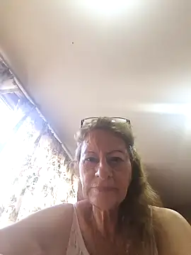 MaryeLunna online show from 03/15/26, 12:45