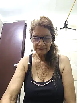 Snapshot of MaryeLunna chatting on 11/11/25, 11:16 MaryeLunna online show from 11/11/25, 11:16