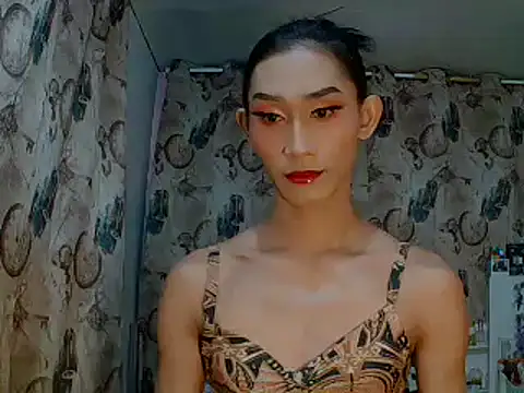 Snapshot of youarea_dreamer chatting on 09/10/25, 07:46 youarea dreamer online show from 09/10/25, 07:46