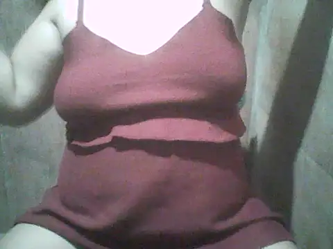 Snapshot of Azrielxx05 chatting on 09/24/25, 04:35 Azrielxx05 online show from 09/24/25, 04:35