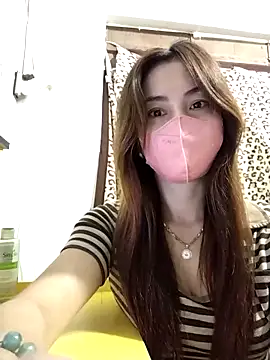 Snapshot of Baby-ladysweet20 chatting on 10/20/25, 01:40 Baby-ladysweet20 online show from 10/20/25, 01:40