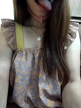 Snapshot of Baby-ladysweet20 chatting on 10/01/25, 08:46 Baby-ladysweet20 online show from 10/01/25, 08:46