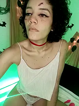 Snapshot of ancesstral_angel chatting on 10/20/25, 12:13 ancesstral angel online show from 10/20/25, 12:13