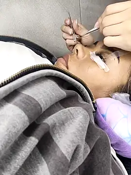 EmilyDuran  online show from 11/13/25, 03:16