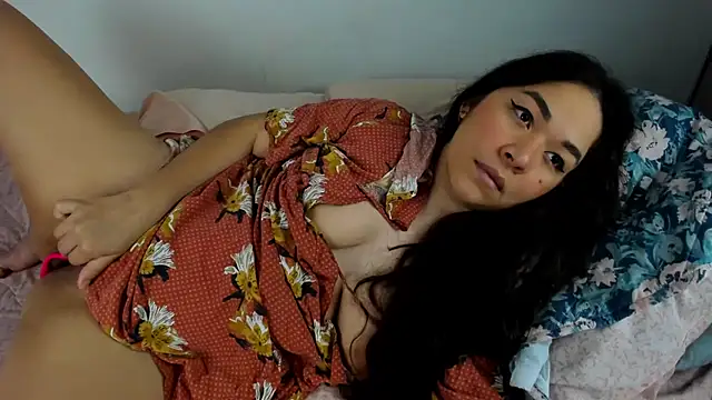 Brianna Angelina online show from 11/18/25, 04:32