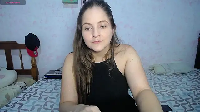 Pregnant Kloe online show from 02/06/26, 09:00