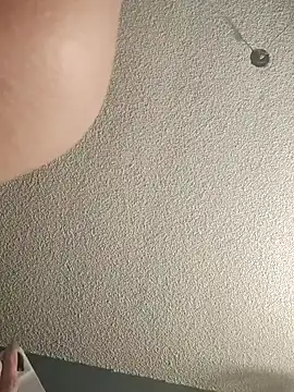 bratlipss online show from 10/01/25, 10:09