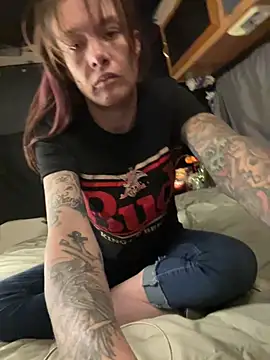 bratlipss online show from 02/23/26, 04:25