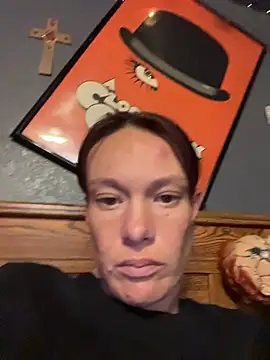 bratlipss online show from 03/28/26, 07:53