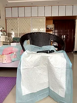 Alicia066 online show from 09/20/25, 06:40