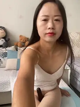 Snapshot of Alicia066 chatting on 12/23/25, 05:40 Alicia066 online show from 12/23/25, 05:40