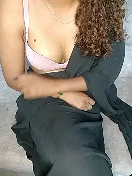 Tamilpallavi online show from 03/11/26, 04:39