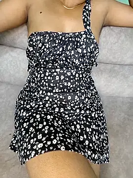 Tamilpallavi online show from 03/28/26, 11:28