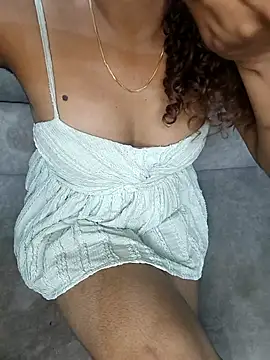 Tamilpallavi online show from 04/12/26, 11:19