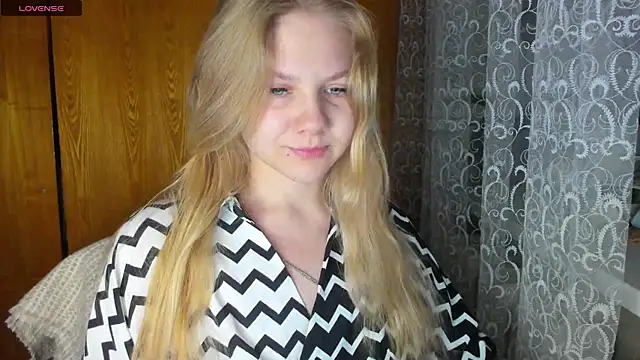 AlinaMors online show from 12/04/25, 10:20